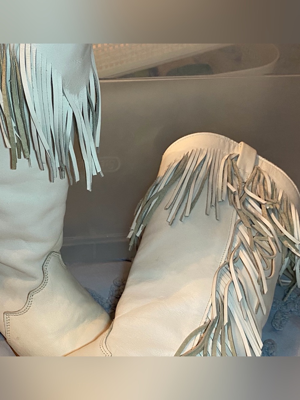 Dingo, white leather fringe cowboy boots size 6, Preloved - Picture 15 of 16